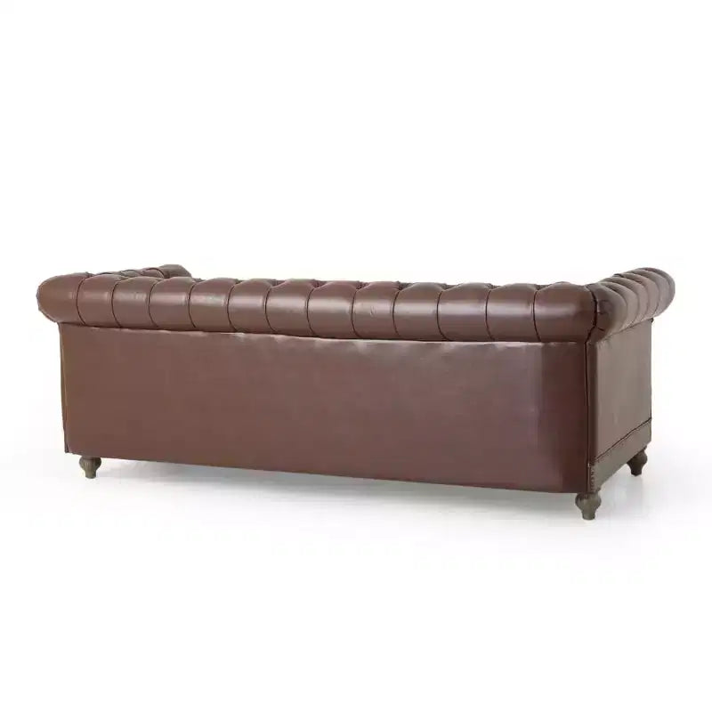 Divano Chesterfield Classico a 3 Posti con Schienale Trapuntato, Rivetti Decorativi, Ecopelle e Gambe in Betulla