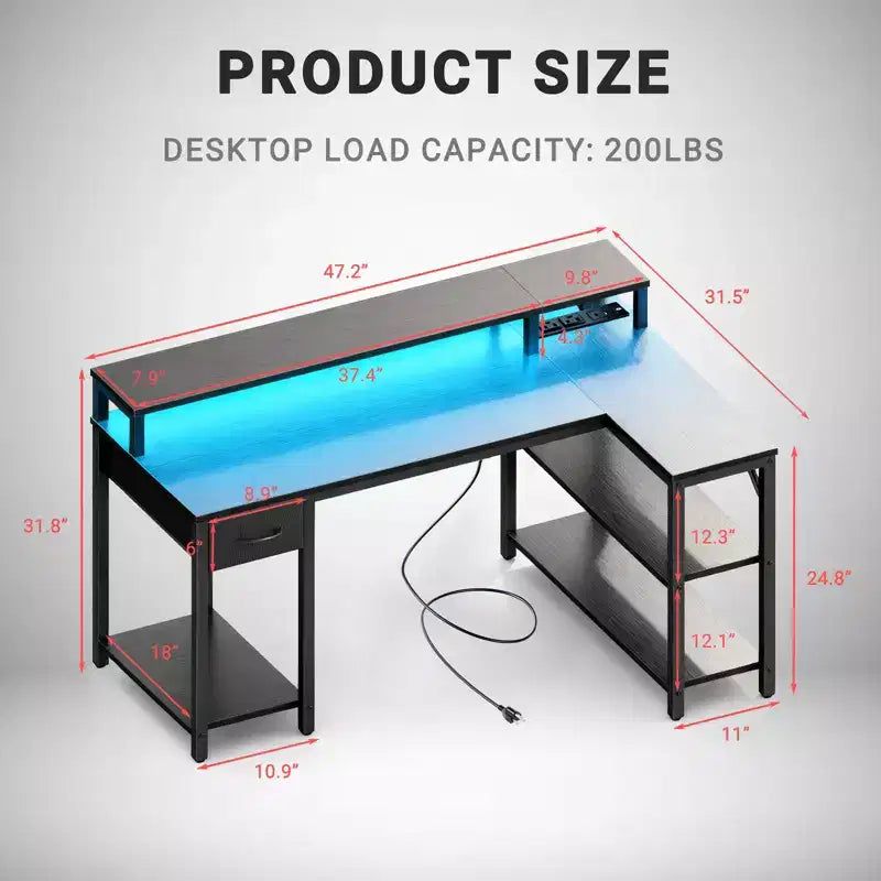 Scrivania gaming a L con luci LED RGB, ricarica USB e Type-C, presa di corrente e supporto per monitor
