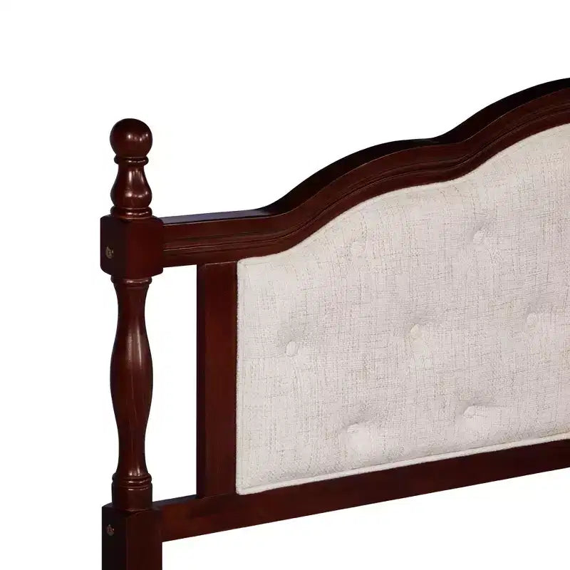 Letto a piattaforma vintage queen size con testiera imbottita, pediera a pannelli e contenitore sotto il letto