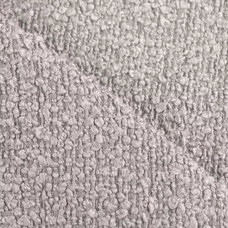 Poltrona Girevole a Botte Rivestita in Bouclé con Struttura in Pino e Schiuma Certificata CertiPUR-US