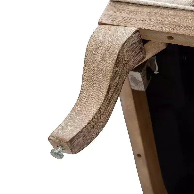 Poltrona rivestita a righe stile rustico con braccioli e gambe in legno massiccio, capacità 113 kg